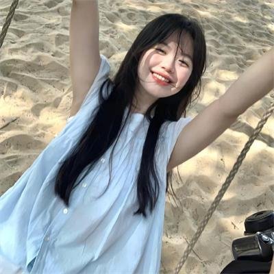 中间的房子